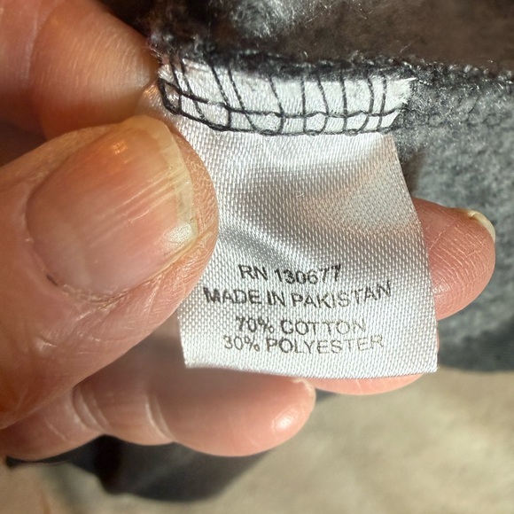 Salem MA Hockey Lace-Up Hoodie Sweatshirt Pentagram Collegiate Graphic Black S - Picture 5 of 13